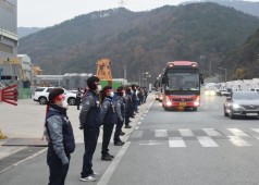 20201127 구조조정 저지 조출선전전(후문)