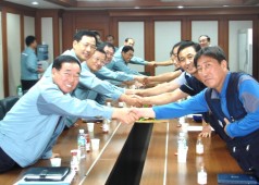 8월10일 두산엔진 조인식